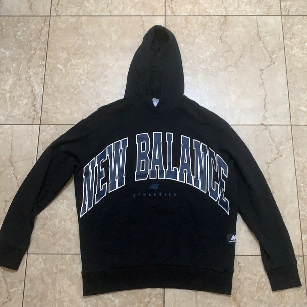 New Balance hoodie size 2 (which really is a medium)